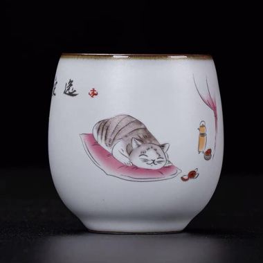 Ly uống trà sứ Nguyệt Bạch Nhữ Diêu men rạn vẽ mèo - CS40.2105
